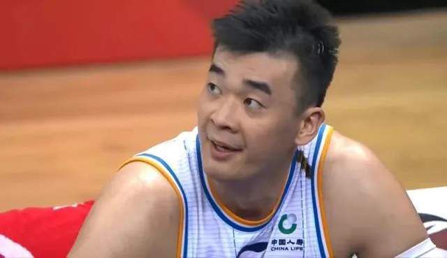 受邀与别人的妻子